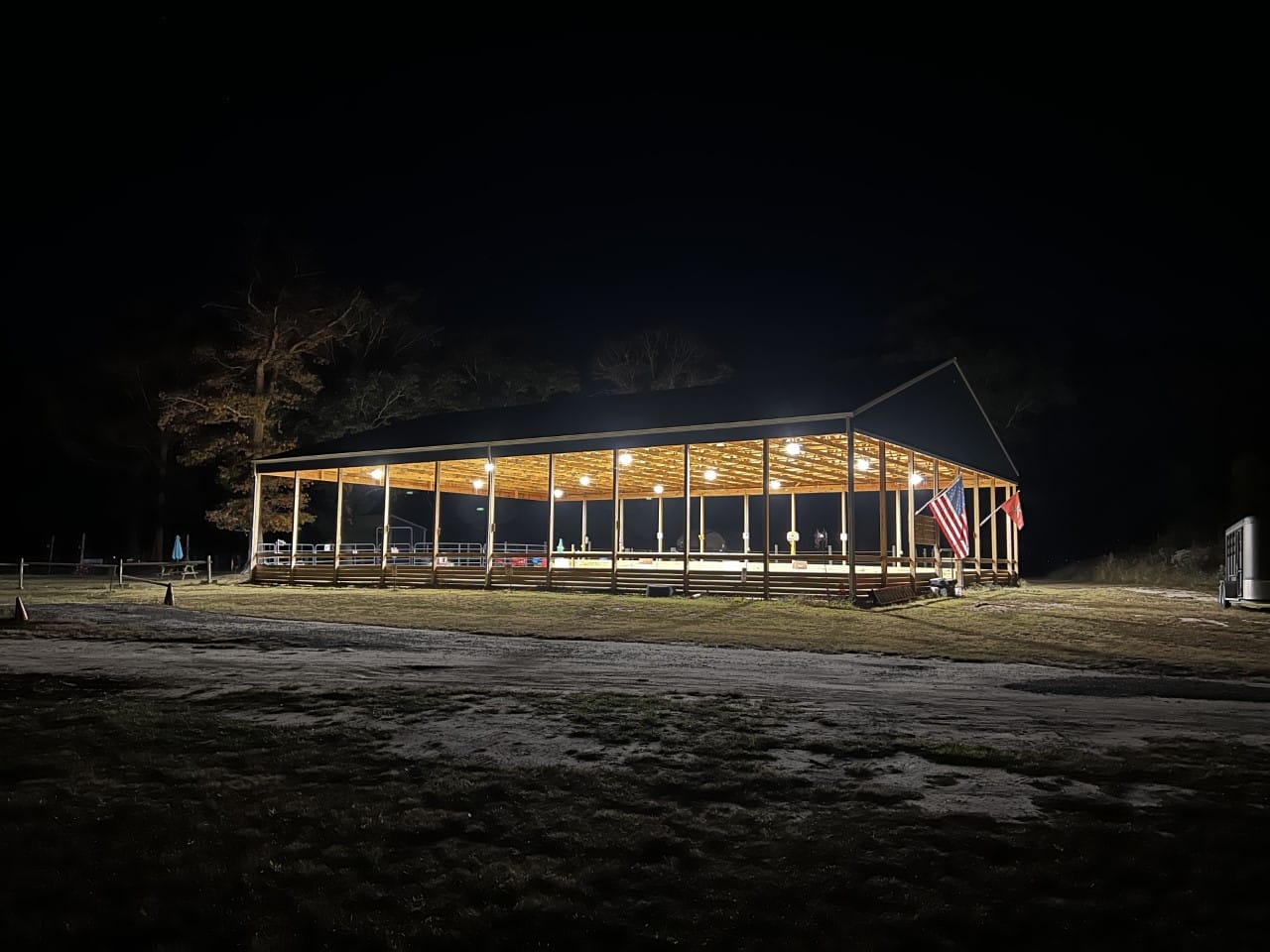 Outdoor Horse Barn 100 Watt Hbc 4000k