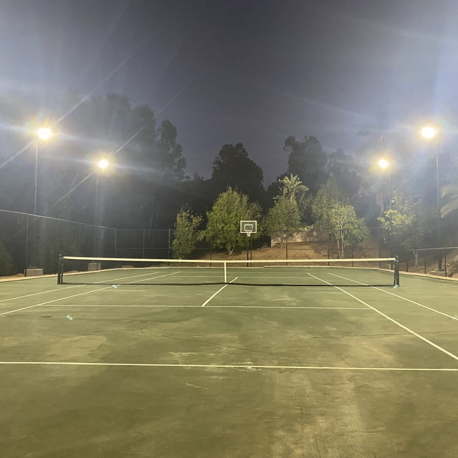 Sb 300 On 20 Ft Square Poles