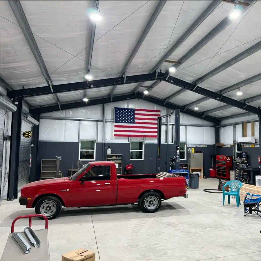 Commercial Workshop with LED Lighting Supply Lights